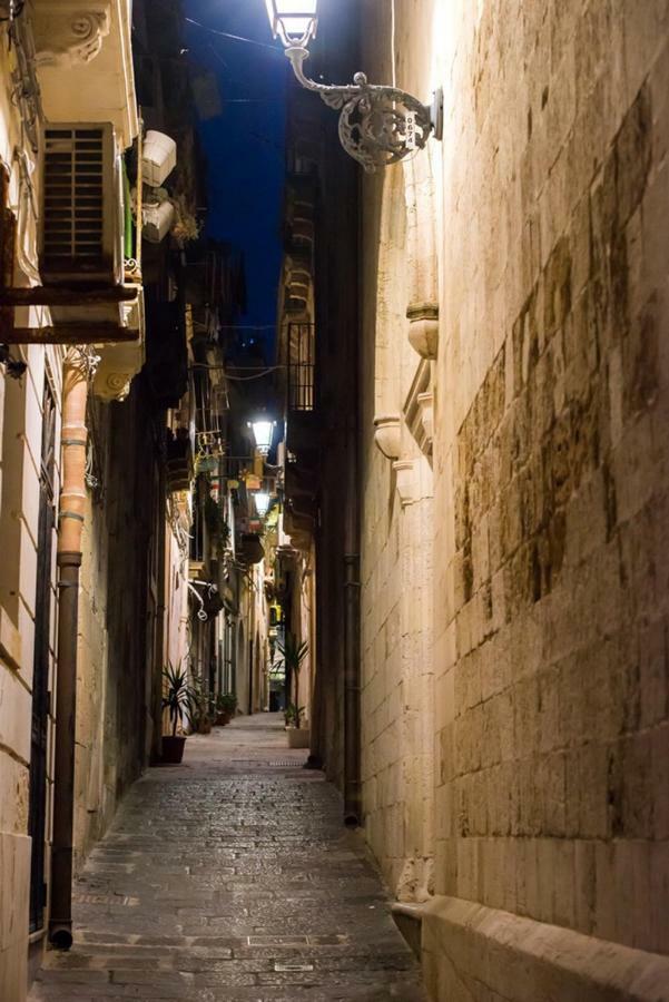 Ortigia Ancient House Apartman Szirakúza Kültér fotó